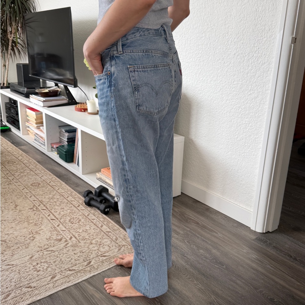 Levi's Light Blue Straight-Leg Women's Jeans